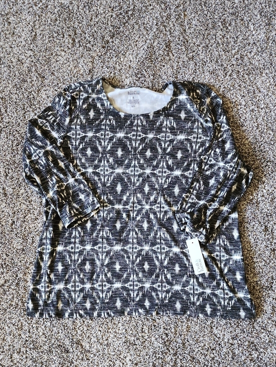 croft & barrow Tops - Croft And Barrow Black and White Geometric Knit Top XL
